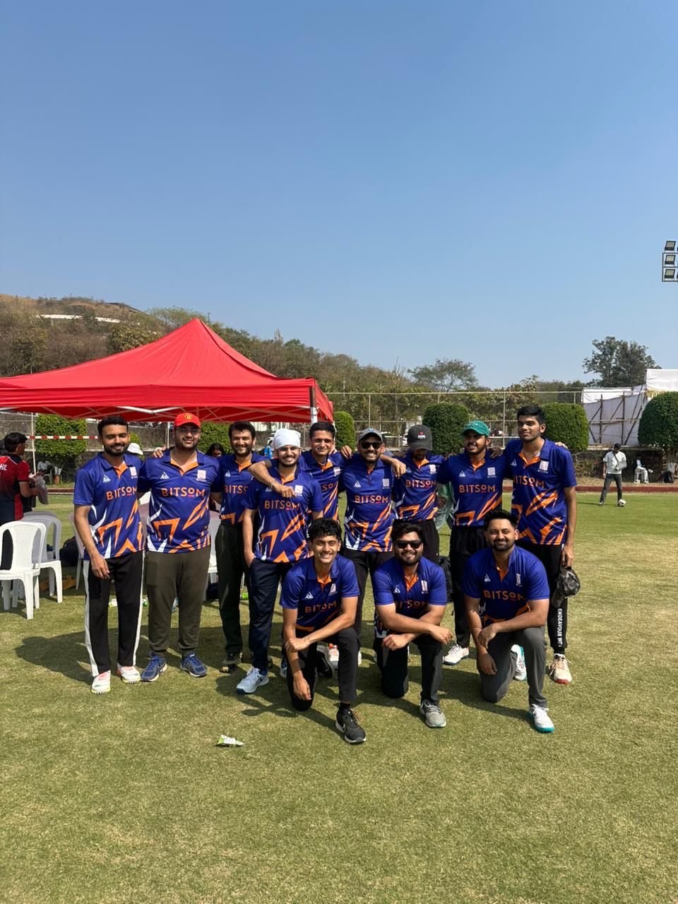 BITSoM cricket team group photo at SIBM Pune Gravitas tournament